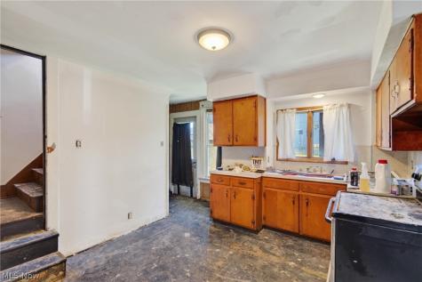 1226 Logan Avenue NW Canton OH 44703