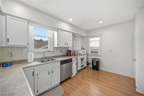 3438 W 133rd Street Cleveland OH 44111