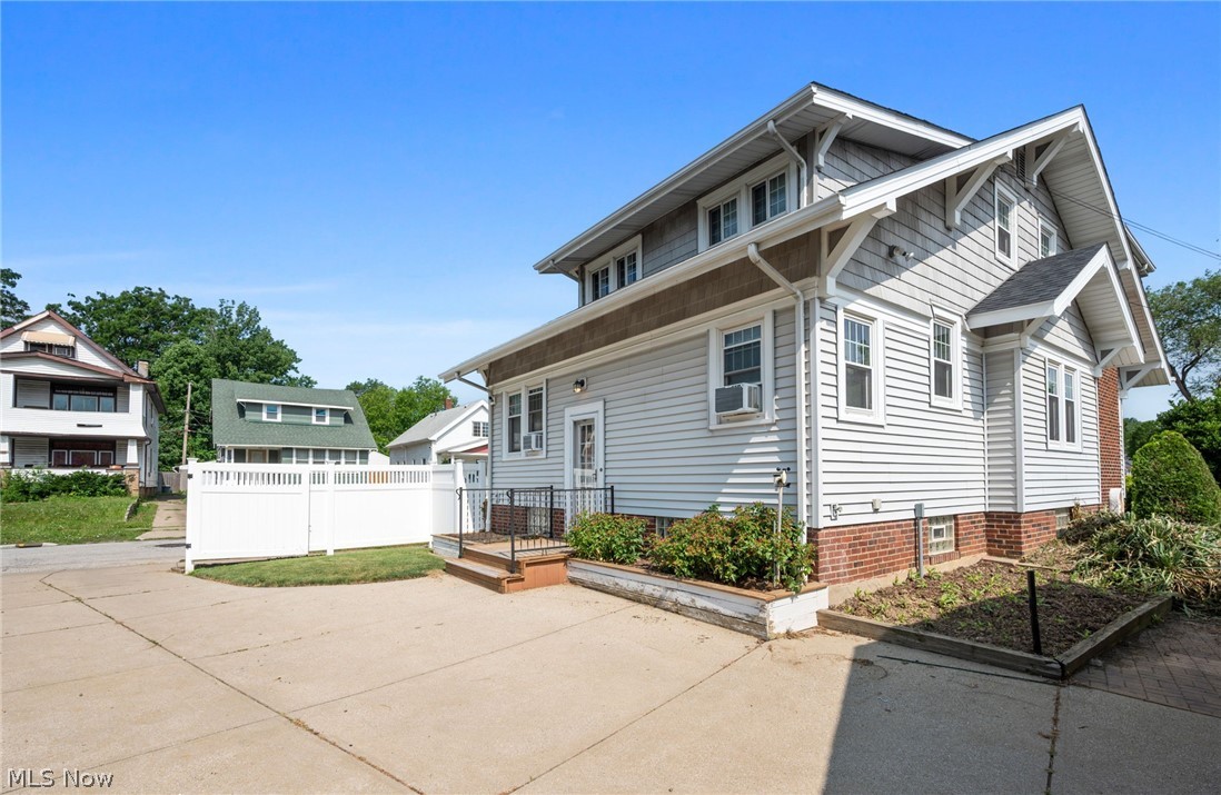 3438 W 133rd Street Cleveland OH 44111