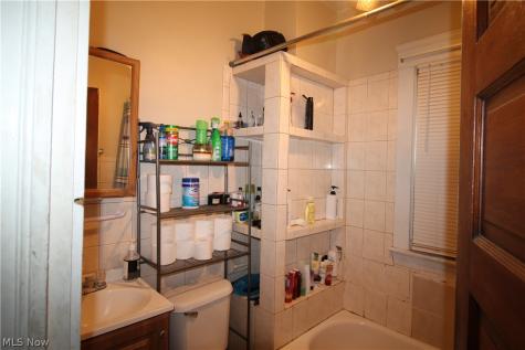 4128 E 113th Street Cleveland OH 44105