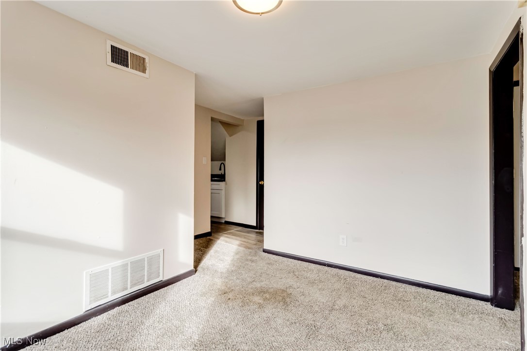 3272 W 88th Street Cleveland OH 44102