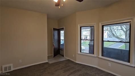 3272 W 88th Street Cleveland OH 44102