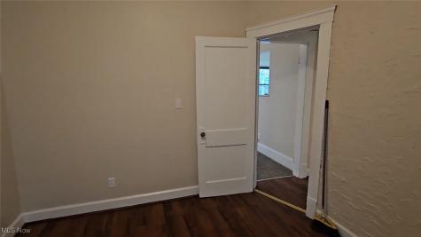 3272 W 88th Street Cleveland OH 44102