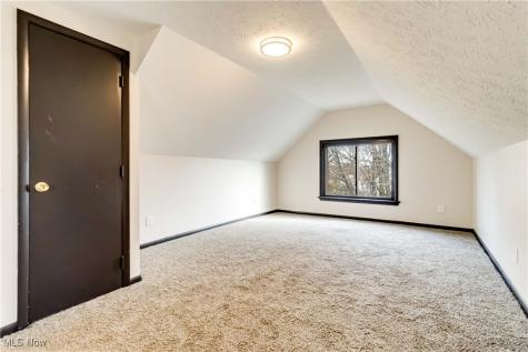 3272 W 88th Street Cleveland OH 44102