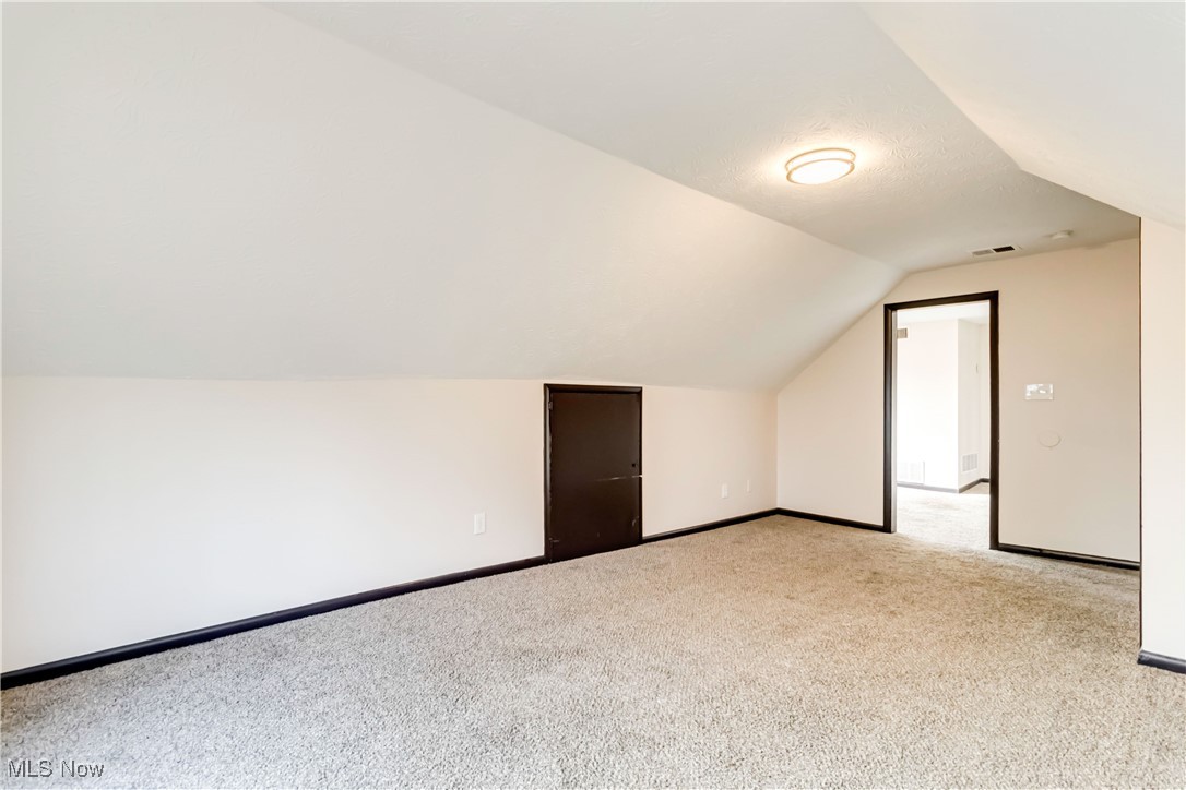 3272 W 88th Street Cleveland OH 44102
