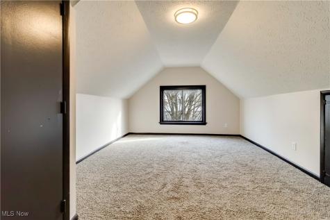 3272 W 88th Street Cleveland OH 44102