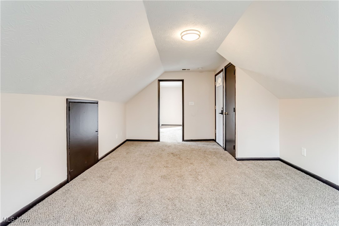 3272 W 88th Street Cleveland OH 44102