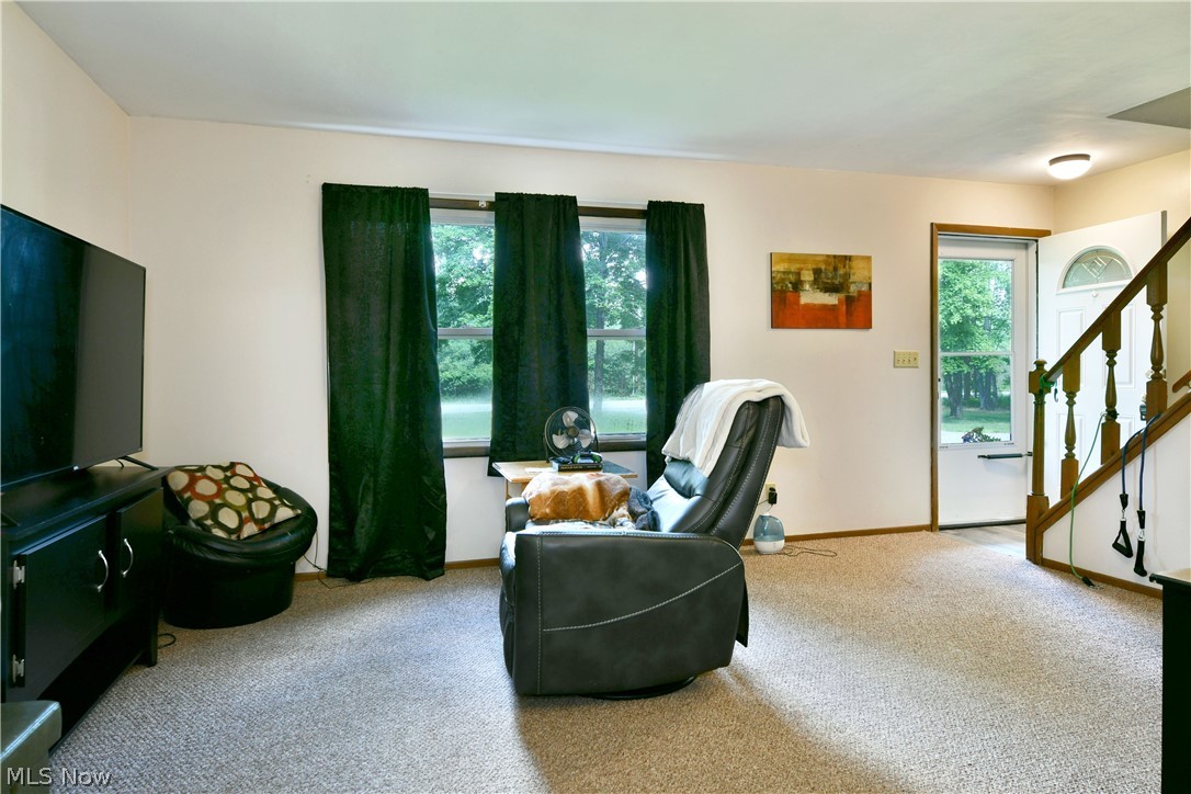 6940 Mahoning Avenue NW Warren OH 44481