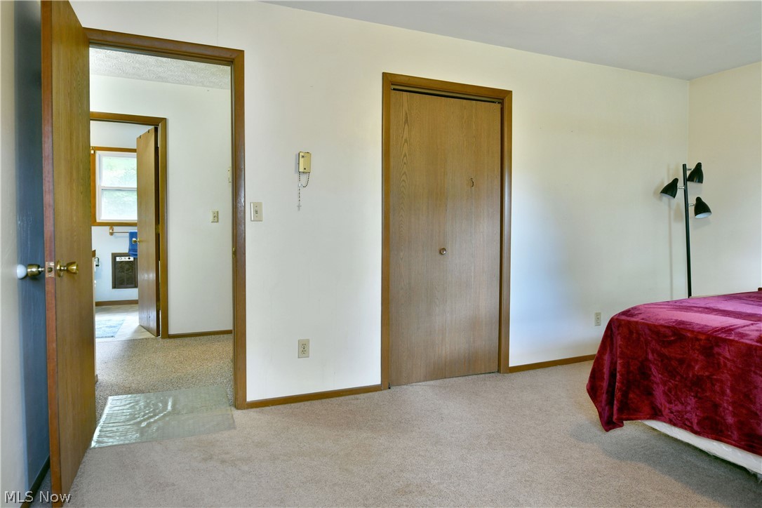 6940 Mahoning Avenue NW Warren OH 44481