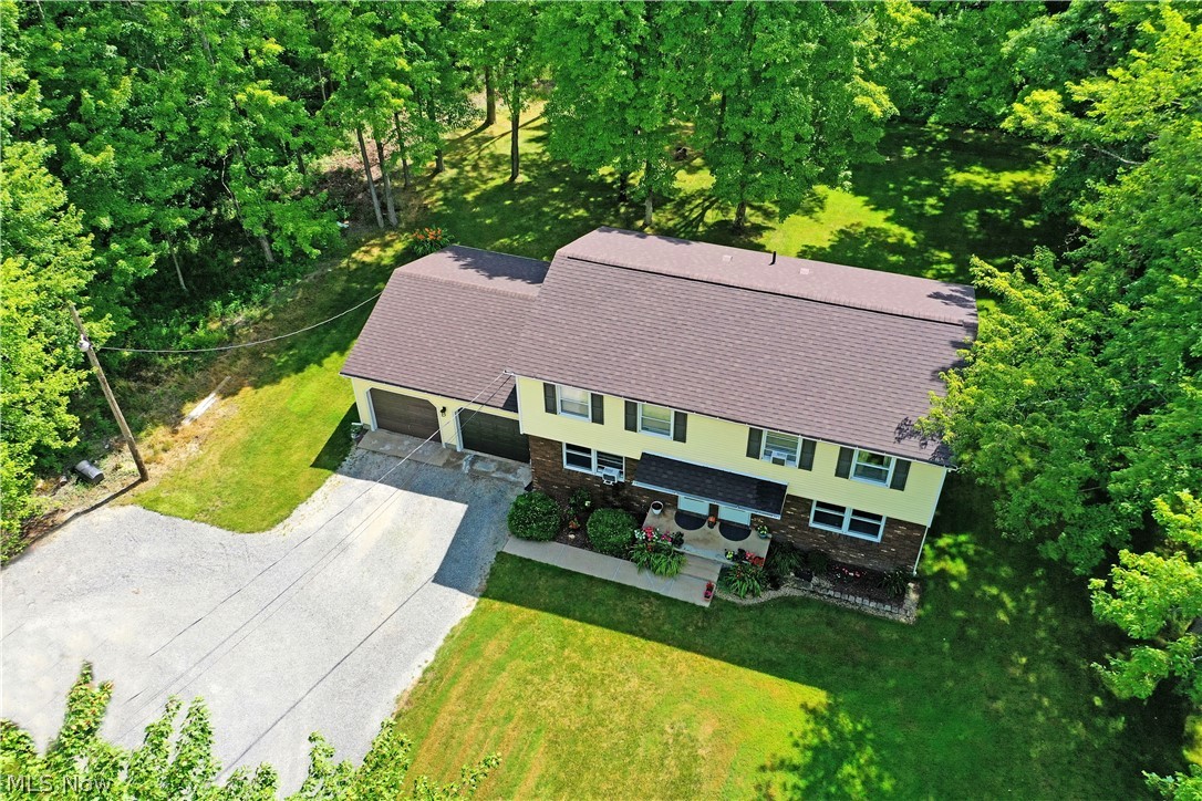 6940 Mahoning Avenue NW Warren OH 44481