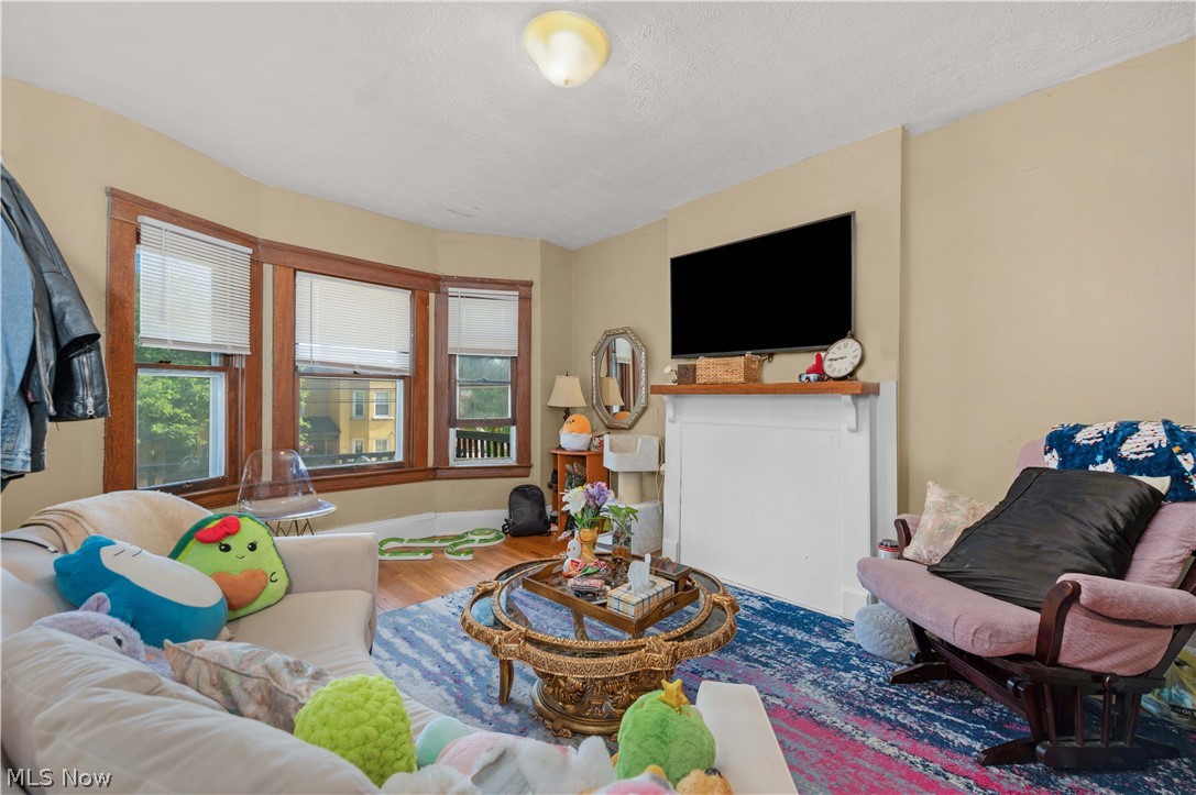 8005 Lake Avenue Cleveland OH 44102