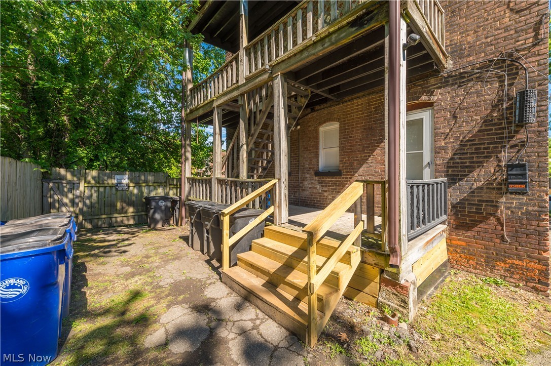8005 Lake Avenue Cleveland OH 44102