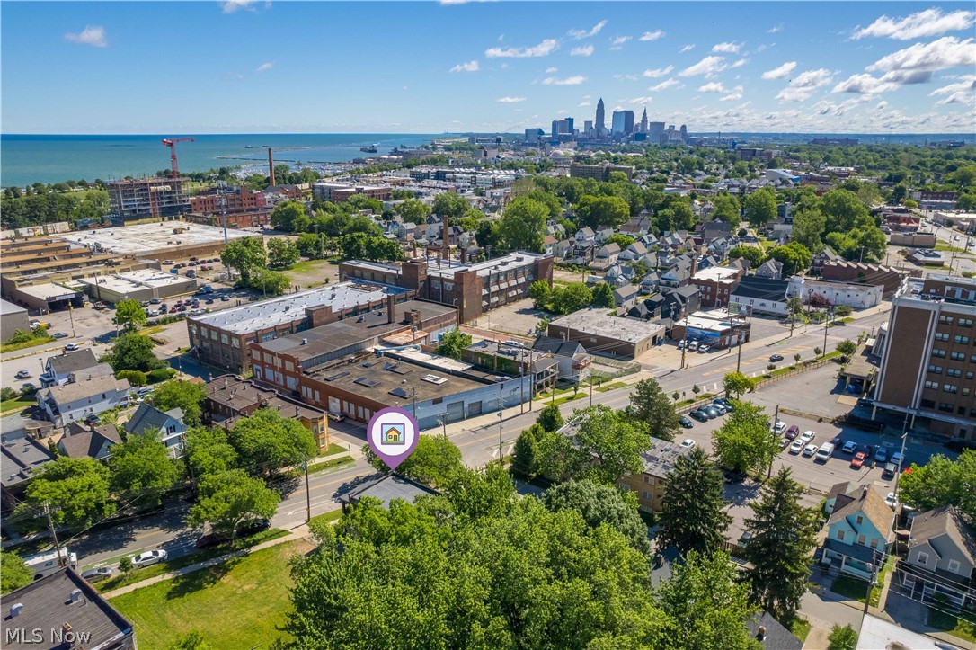 8005 Lake Avenue Cleveland OH 44102