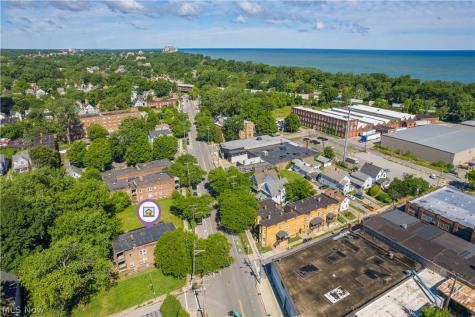 8005 Lake Avenue Cleveland OH 44102