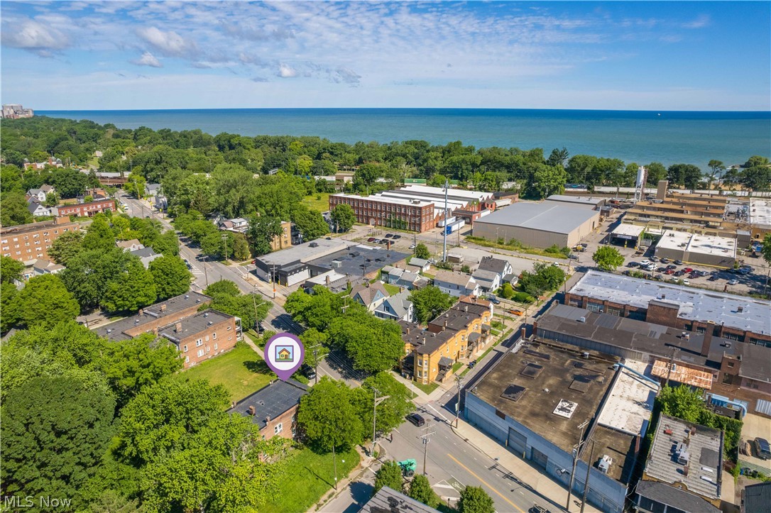 8005 Lake Avenue Cleveland OH 44102