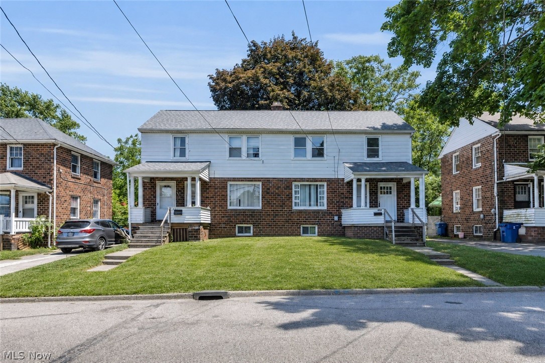 422 5th Street Struthers OH 44471