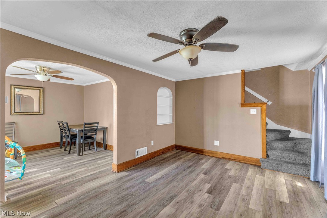 422 5th Street Struthers OH 44471