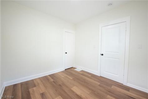 3428 W 65th Street Cleveland OH 44102