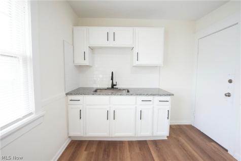 3428 W 65th Street Cleveland OH 44102