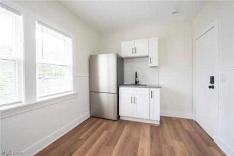 3428 W 65th Street Cleveland OH 44102