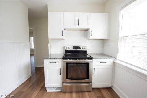3428 W 65th Street Cleveland OH 44102