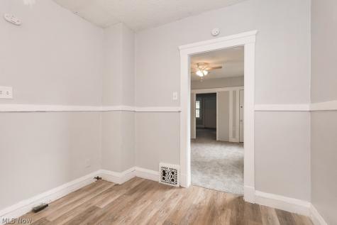 10803 Navarre Court Cleveland OH 44108