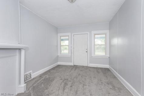 10803 Navarre Court Cleveland OH 44108