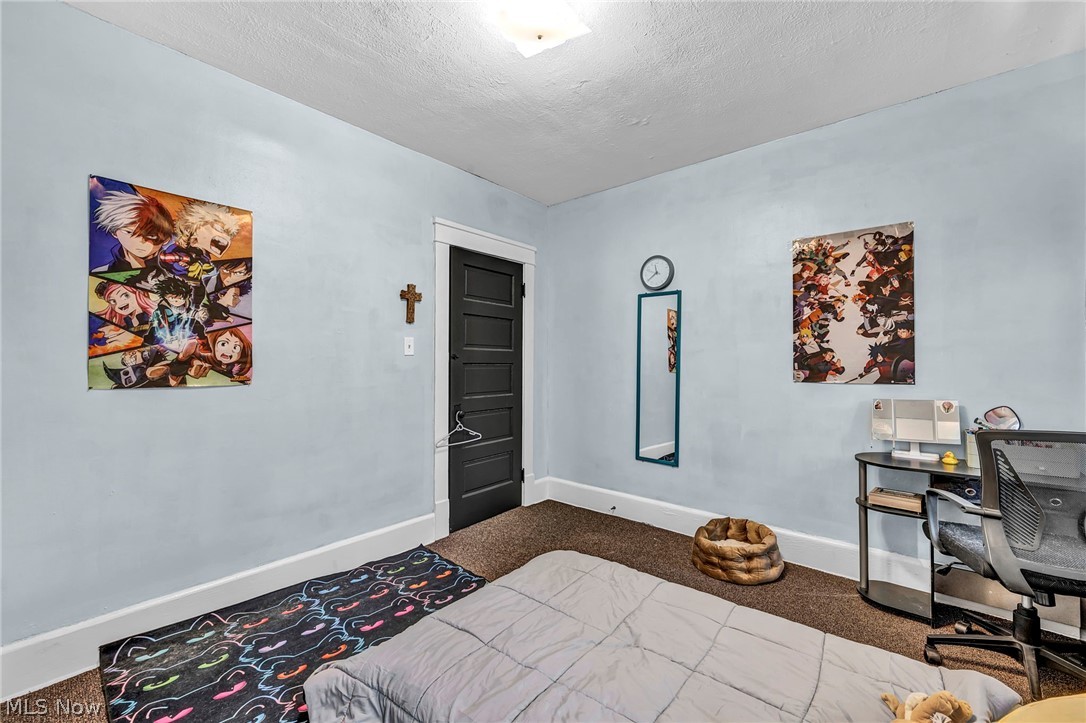 3032-3034 West Boulevard Cleveland OH 44111