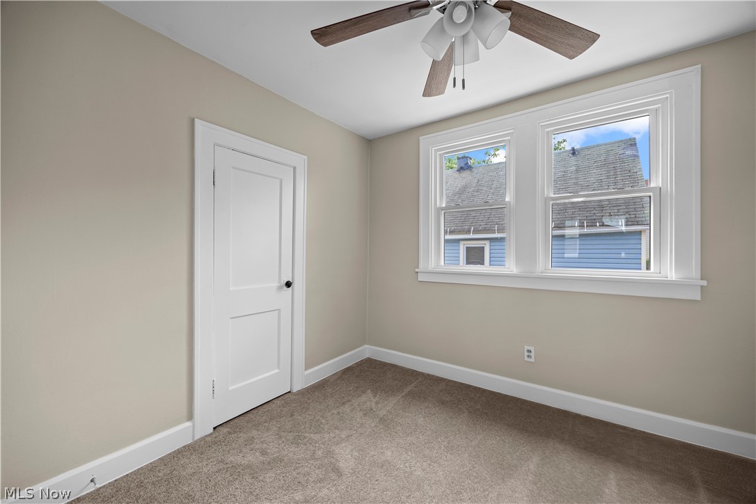 2054 Magee Street Lakewood OH 44107