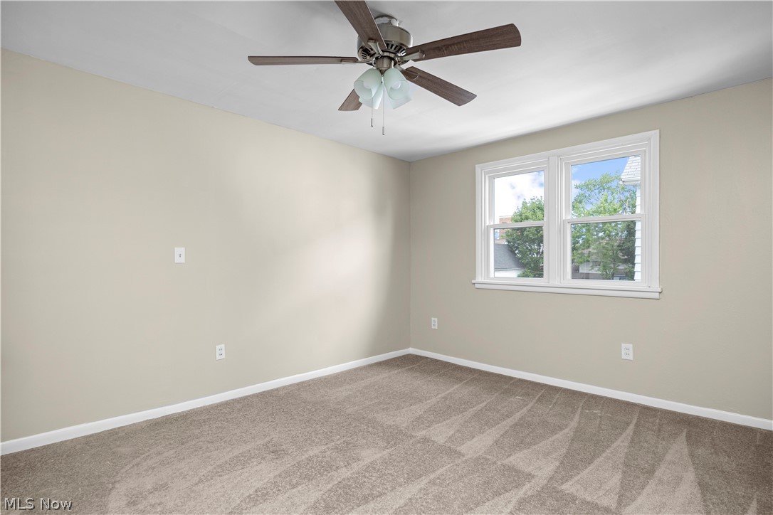 2054 Magee Street Lakewood OH 44107