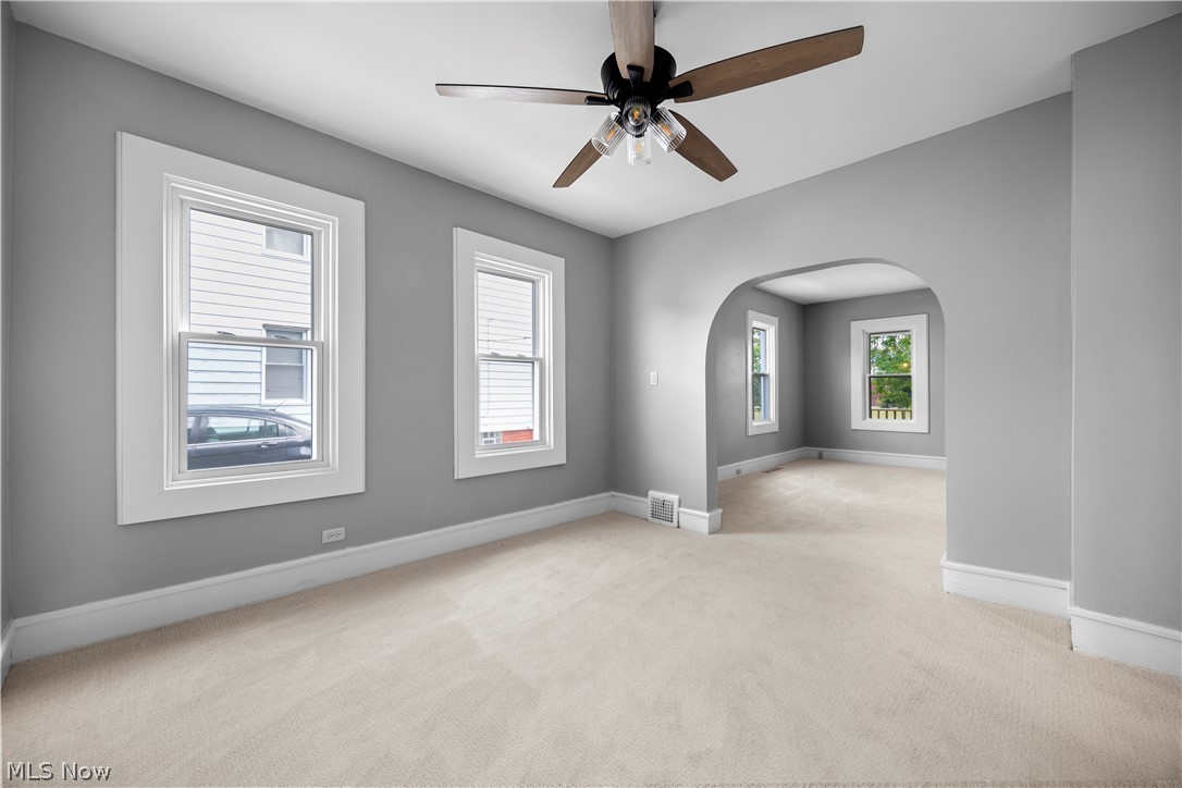2054 Magee Street Lakewood OH 44107