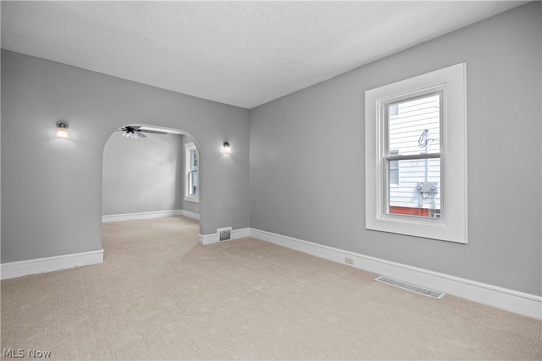 2054 Magee Street Lakewood OH 44107