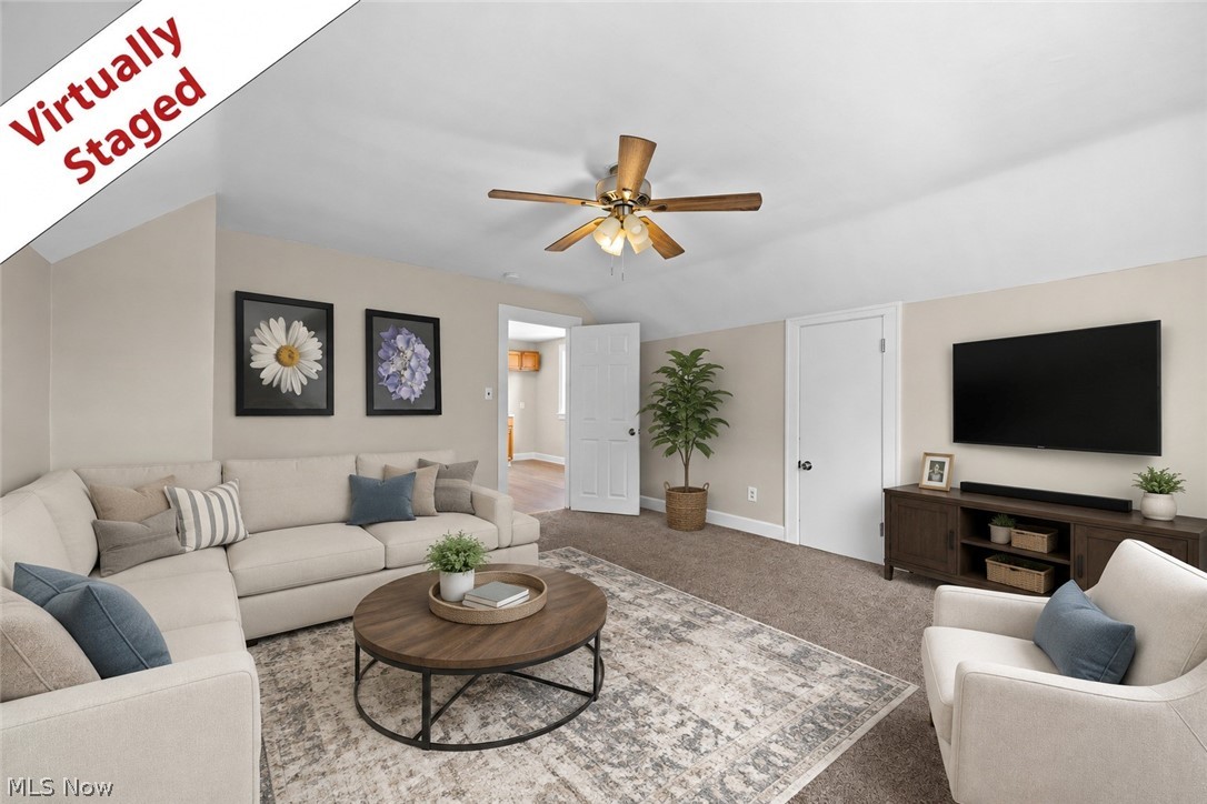 2054 Magee Street Lakewood OH 44107
