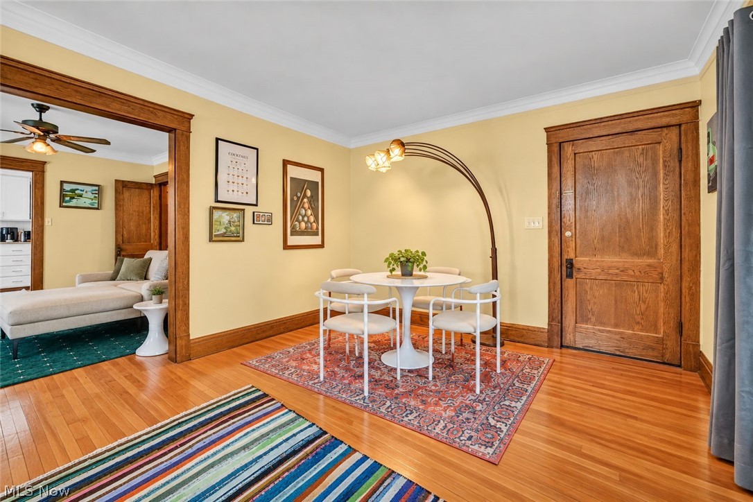 2076 Wascana Avenue Lakewood OH 44107
