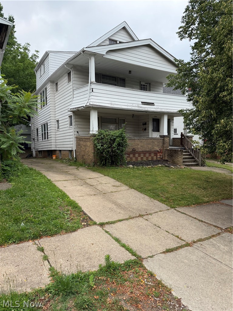 1594 Victoria Avenue Lakewood OH 44107