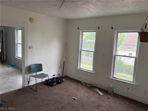 2100 W 95th Street Cleveland OH 44102