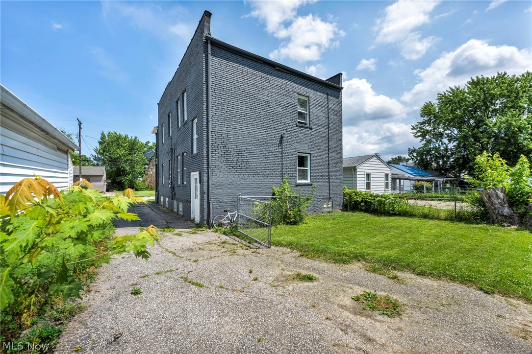 13109 Wilton Avenue Cleveland OH 44135