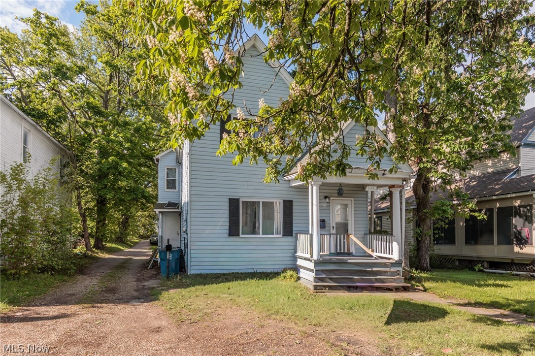 1143 W 9th Street Lorain OH 44052