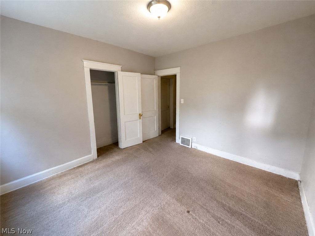 9404 Willard Avenue Cleveland OH 44102