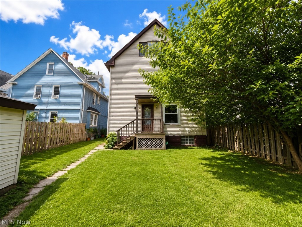 9404 Willard Avenue Cleveland OH 44102