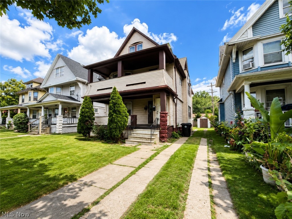 9404 Willard Avenue Cleveland OH 44102