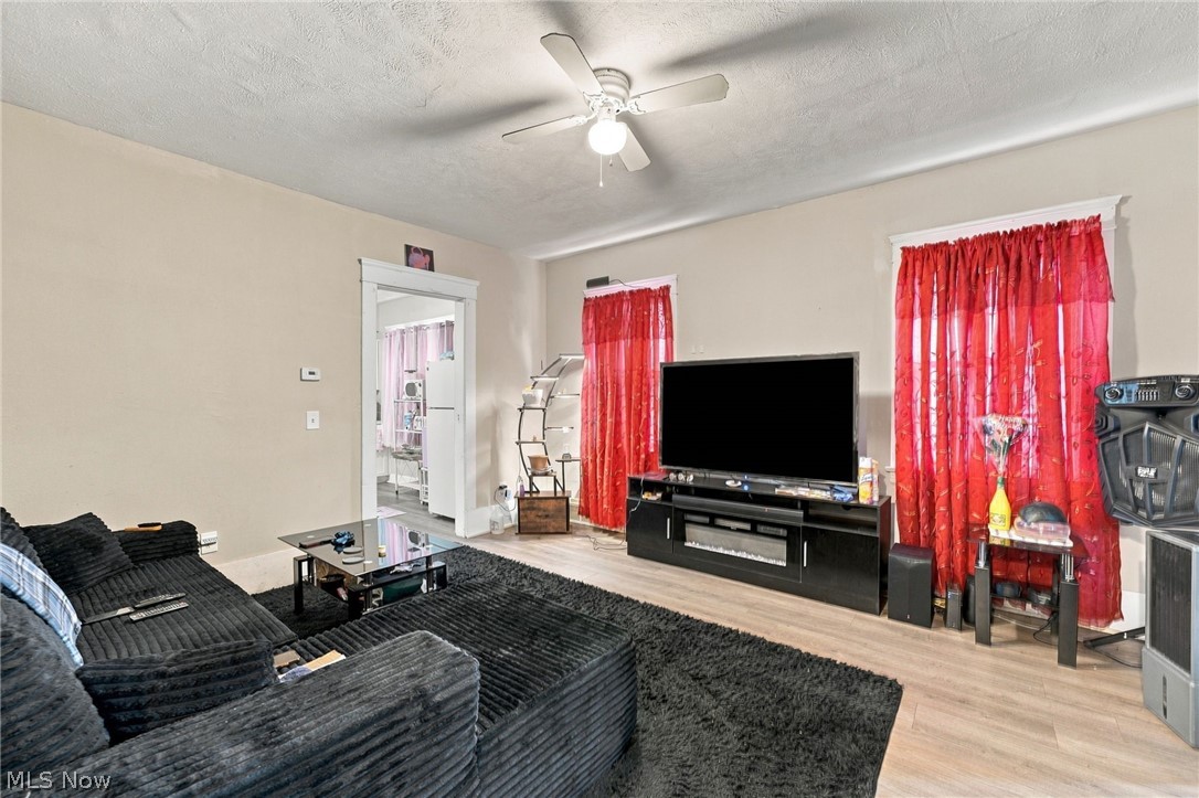 10816 Grandview Avenue Cleveland OH 44104