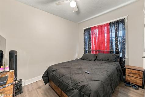 10816 Grandview Avenue Cleveland OH 44104