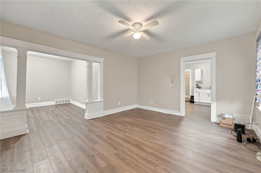 10816 Grandview Avenue Cleveland OH 44104