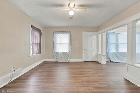 10816 Grandview Avenue Cleveland OH 44104