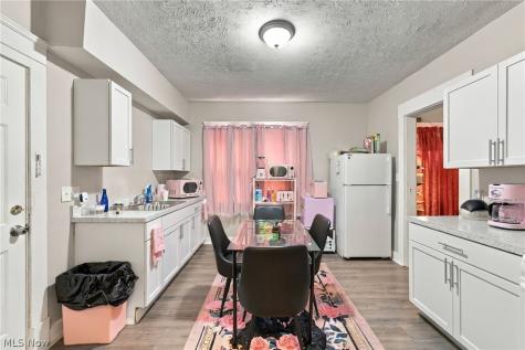 10816 Grandview Avenue Cleveland OH 44104