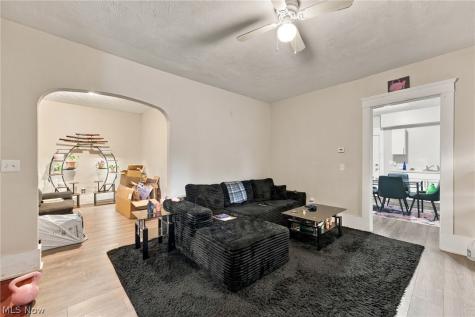 10816 Grandview Avenue Cleveland OH 44104