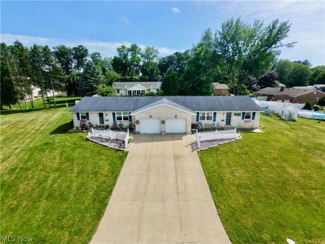 3145 Ventura Circle NW Massillon OH 44646