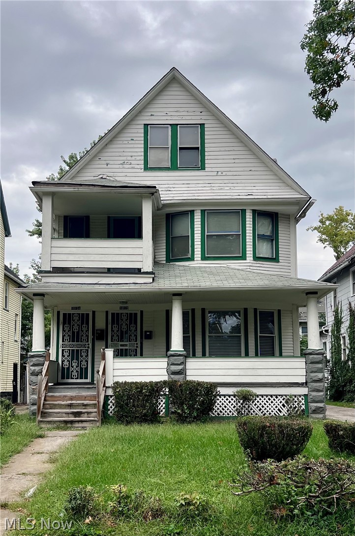 10121 Parkgate Avenue Cleveland OH 44108