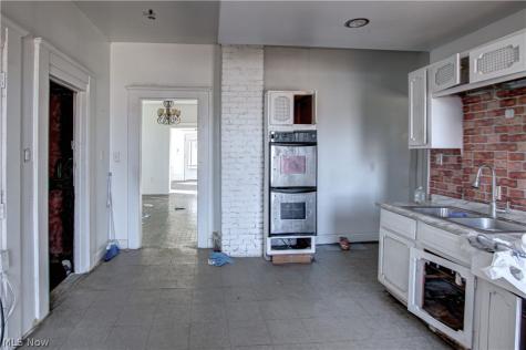 7700 Denison Avenue Cleveland OH 44102